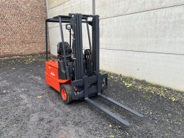 Linde E15Z-02 (31) heftruck elektrisch