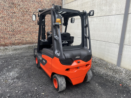 Linde E25-01 heftruck 2.500 kg - triple (90)