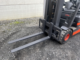 Linde E25-01 heftruck 2.500 kg - triple (90)