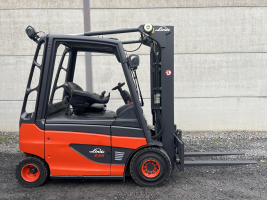 Linde E25-01 heftruck 2.500 kg - triple (95)