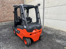 Linde E25-01 heftruck 2.500 kg - triple (95)