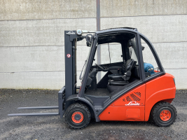 Linde H25T (249) heftruck op LPG - triplex 2,5 ton