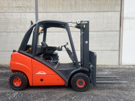 Linde H25T heftruck 2.500 kg - triple (95)