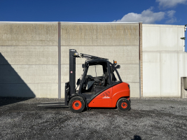 Linde H35D-01 heftruck 3.500 kg - triple (76)